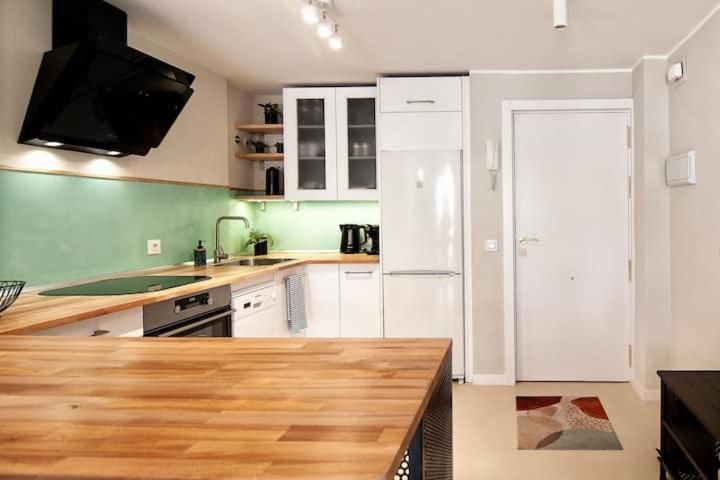 Precioso Y Tranquilo Apartamento En Sevilla Luaran gambar