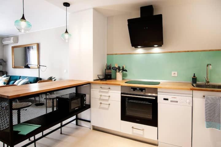 Precioso Y Tranquilo Apartamento En Sevilla Luaran gambar